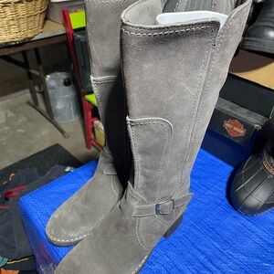 Women’s boots